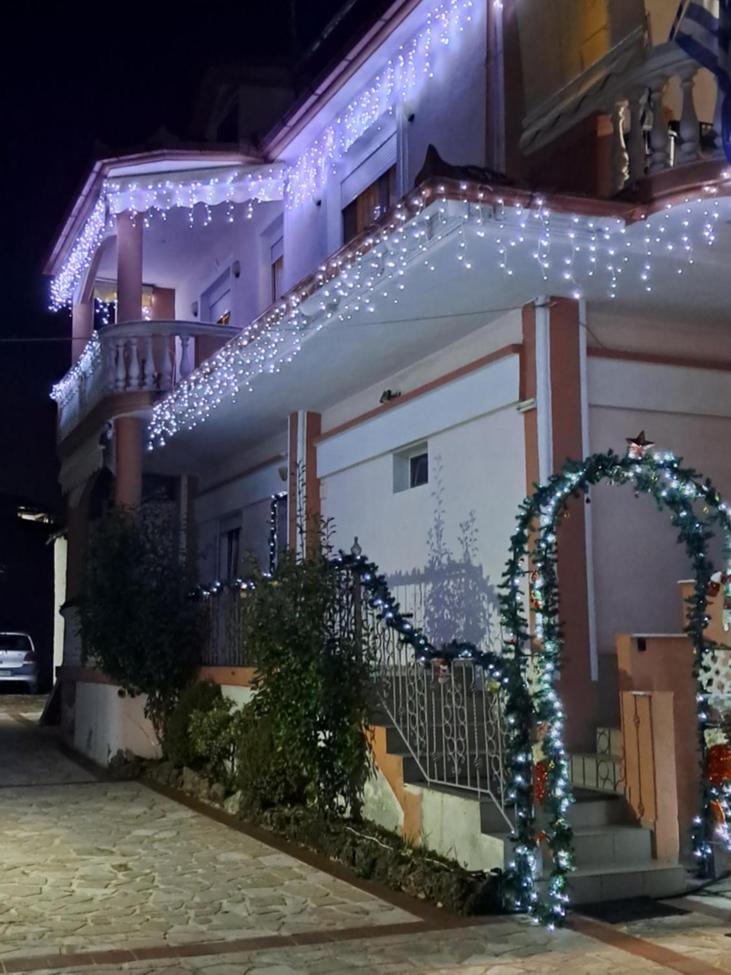 Erodios Guesthouse Като-Лутракі Екстер'єр фото